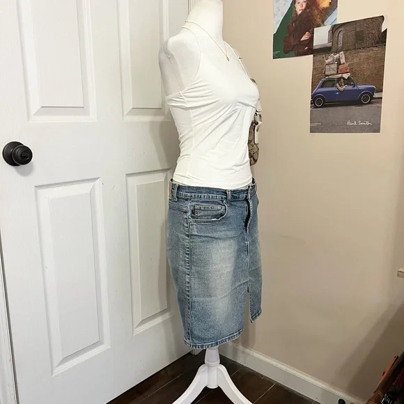 Y2K Denim Medium Wash Knee Length Skirt - Picture 3 of 5